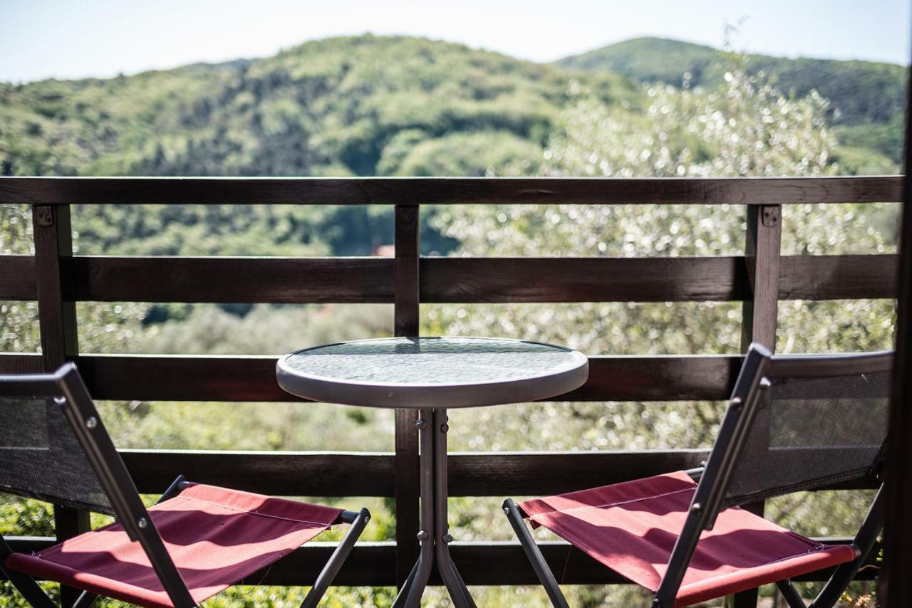 La Fattoria Di Nonna Eugenia Lerici Exterior foto